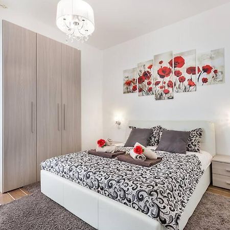 Residenza Alexander Luxury 1 Lägenhet Verona Exteriör bild
