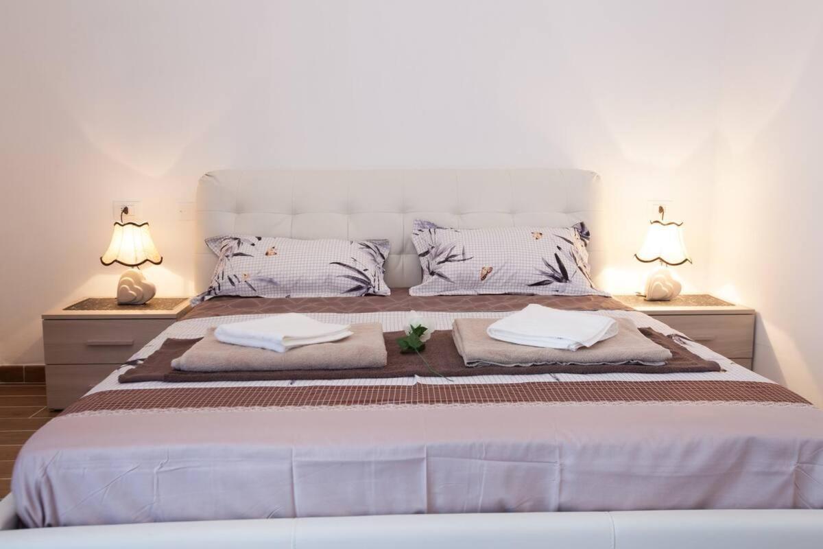 Residenza Alexander Luxury 1 Lägenhet Verona Exteriör bild