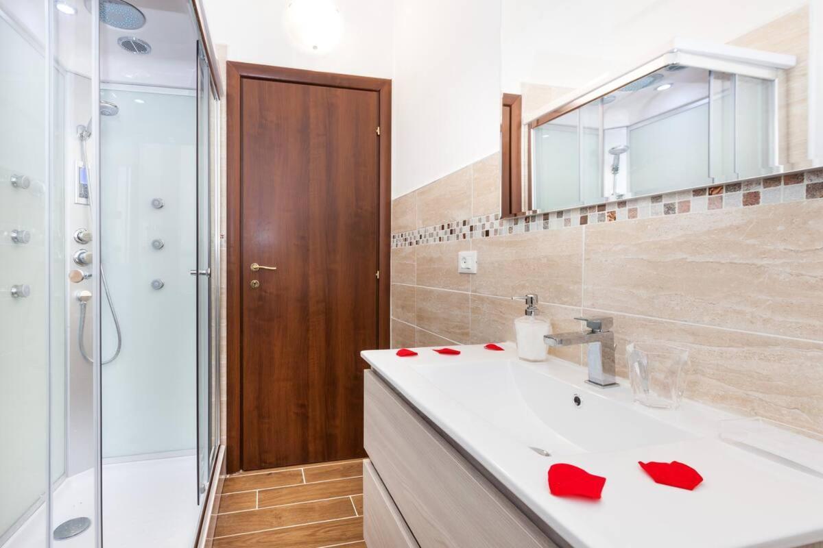 Residenza Alexander Luxury 1 Lägenhet Verona Exteriör bild
